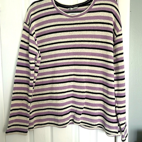 Zara Sweaters - Zara sweater top , terry cloth material